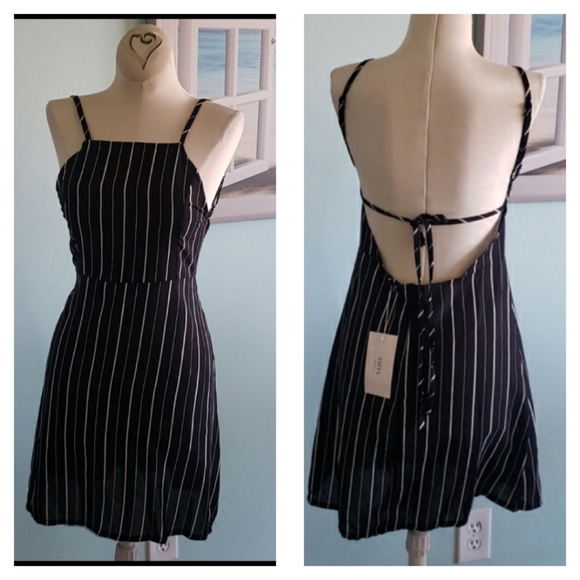 Zaful Dresses & Skirts - ZAFUL Mini Dress With Open Back